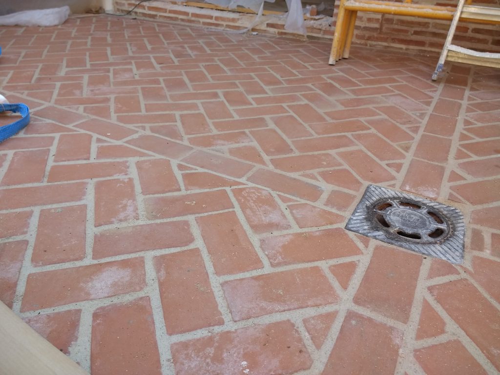 Baldosa Manual Roja 25x12x3cm Rústicos Toledo