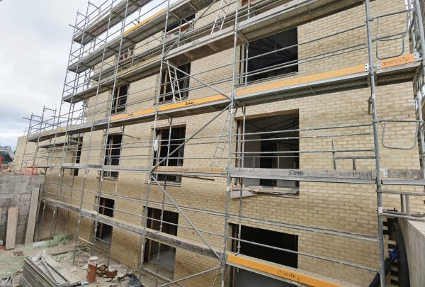 Manual Blanco Marfil Medida Inglesa 21,5x10x6,5CM – Rústicos Toledo