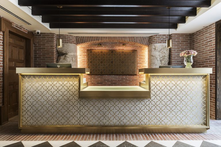 Hotel decoración ladrillo